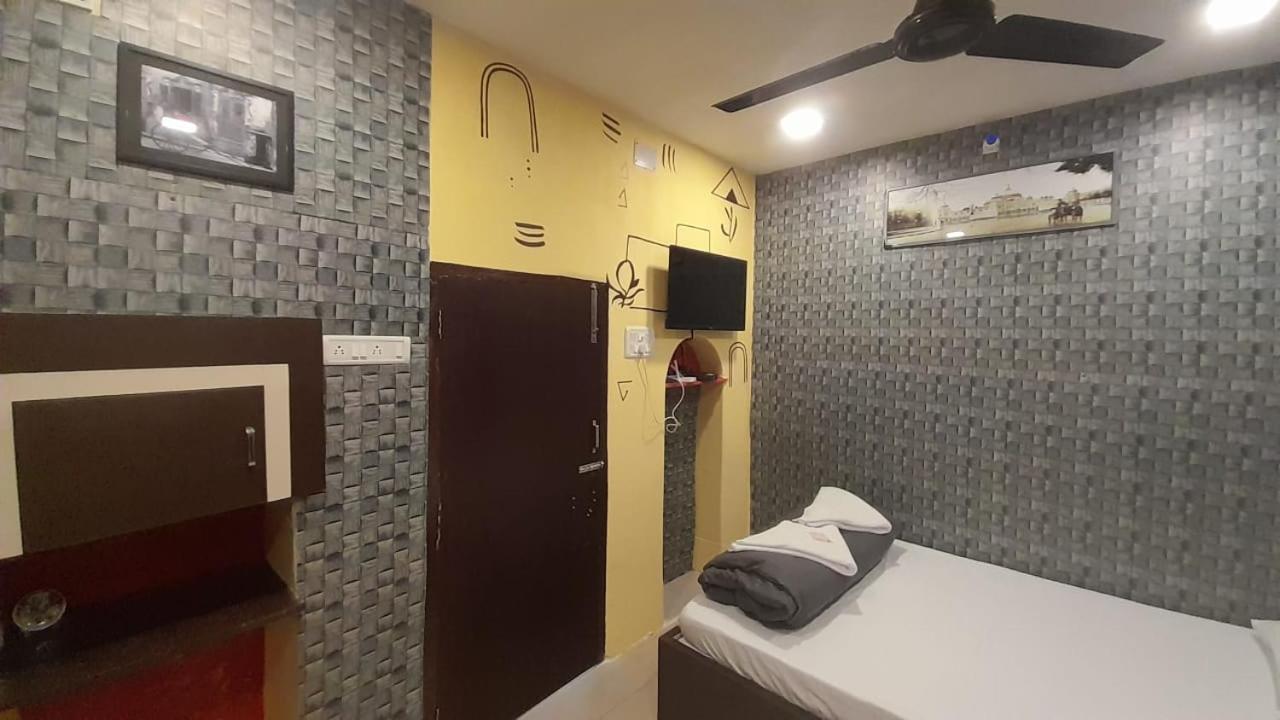 Ani'S Homestay كولكاتا المظهر الخارجي الصورة